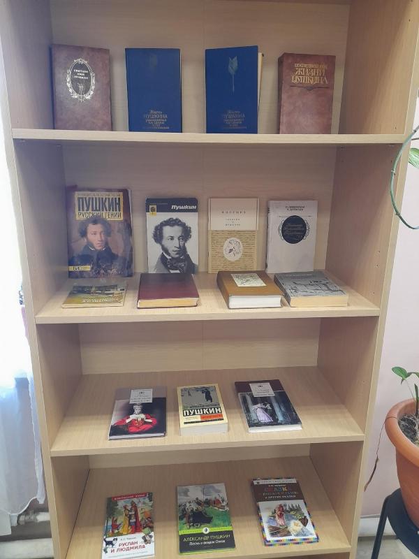 Сказки сказывать мы станем