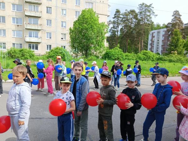 Открытие лагерной смены для отряда "Берёзка"