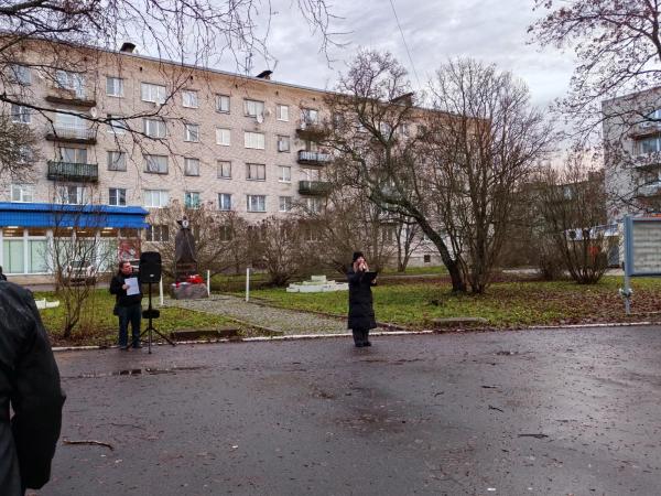 Митинг "Живая память", посвященный Дню неизвестного солдата